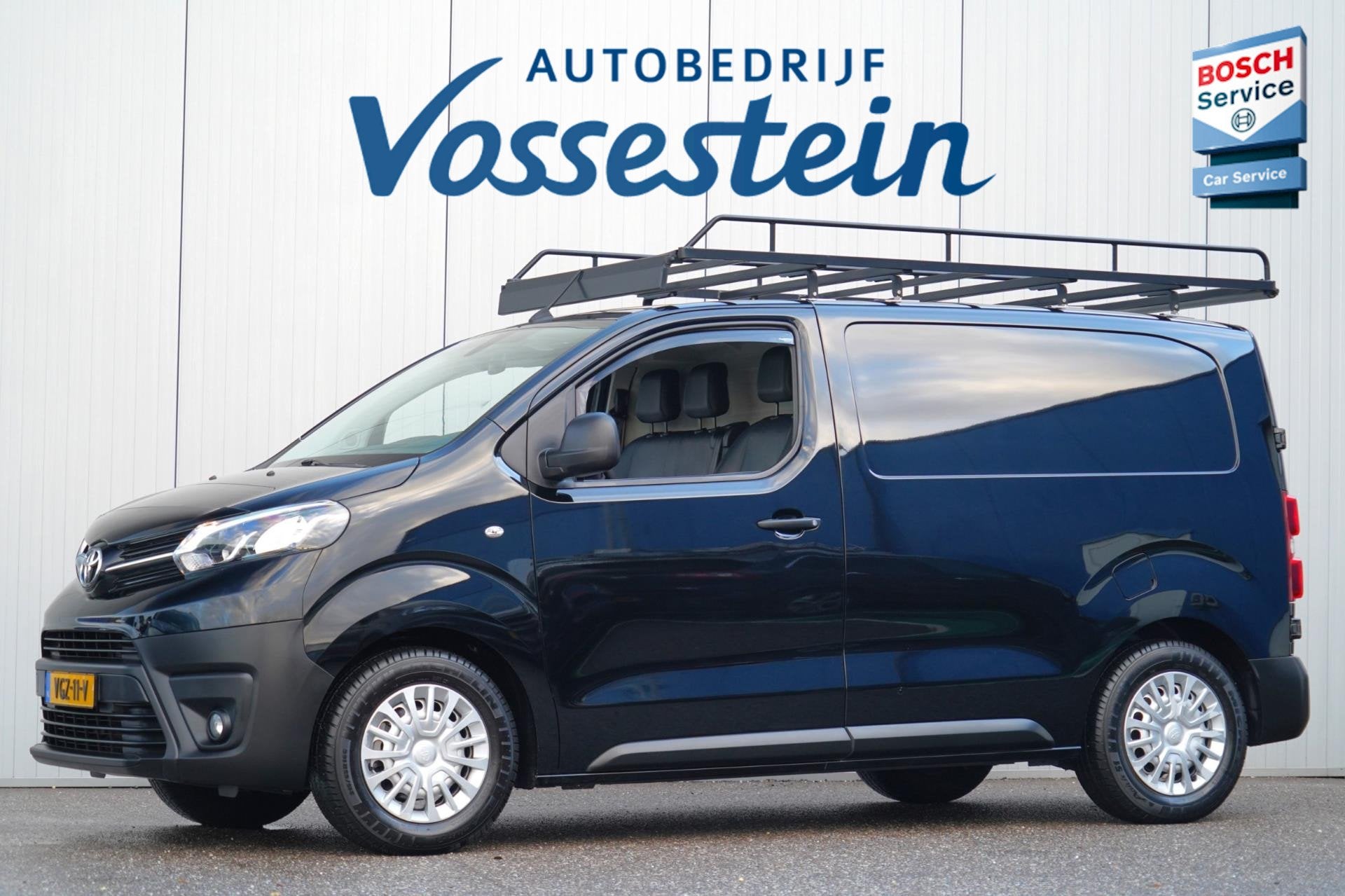 Toyota PROACE Compact 1.5 D-4D Navigator / EX. BTW / 3 Pers, Auto's, Bestelauto's, Parkeersensor, Gebruikt, Euro 6, 4 cilinders