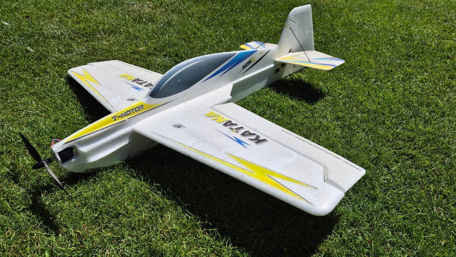 Katana 3D RC Vliegtuig - Compleet met elektronica en accu, Ophalen, Gebruikt, Elektro
