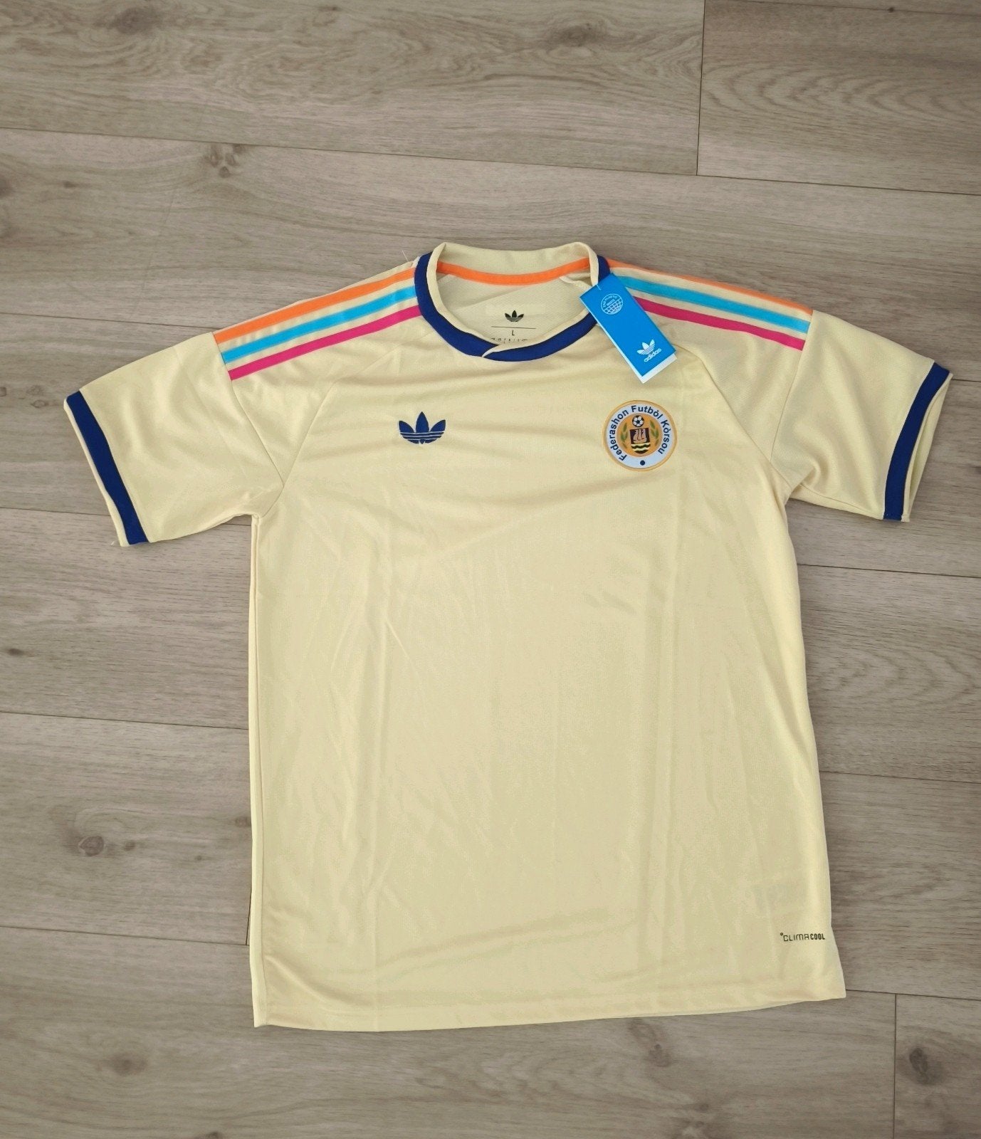 Adidas Curaçao Voetbalshirt - Maat M voor NL - Nieuw, Ophalen, Nieuw