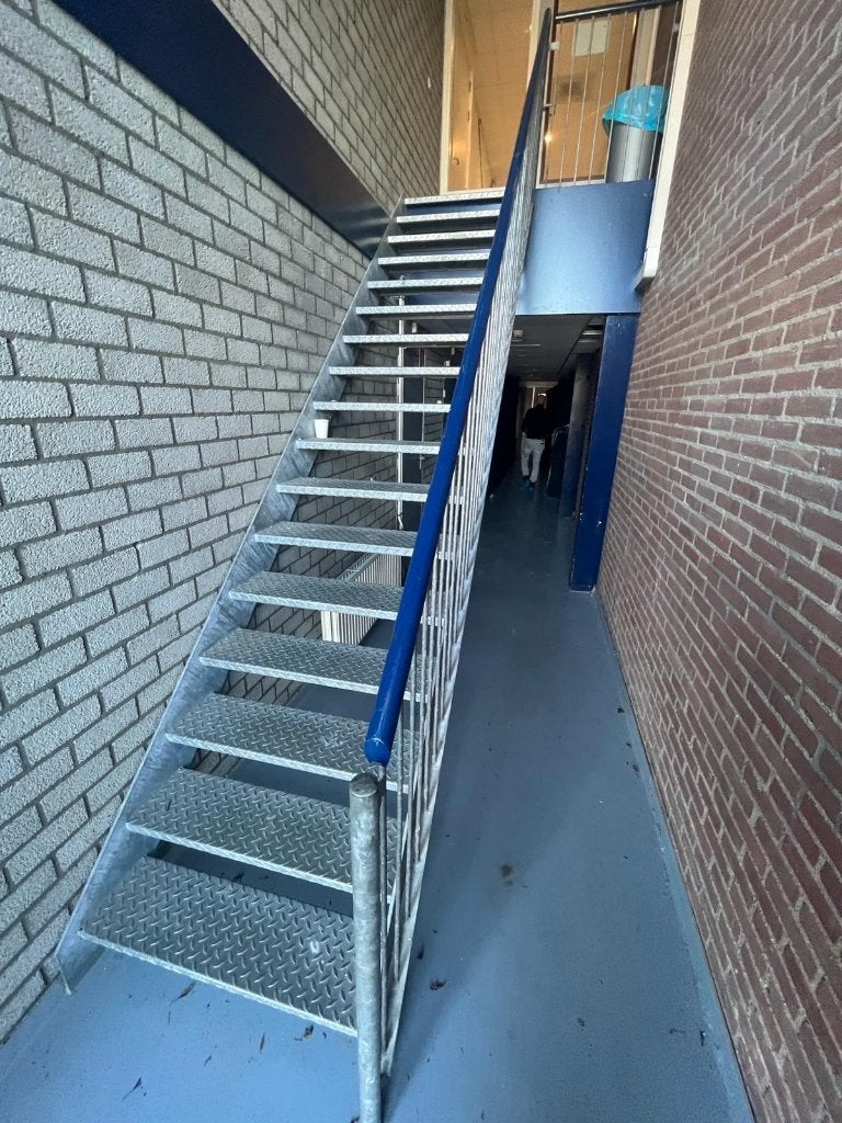 Gebruikte Stalen Trappen | Groot Wisselend Aanbod, Ophalen, Gebruikt, Trap, 2 tot 4 meter