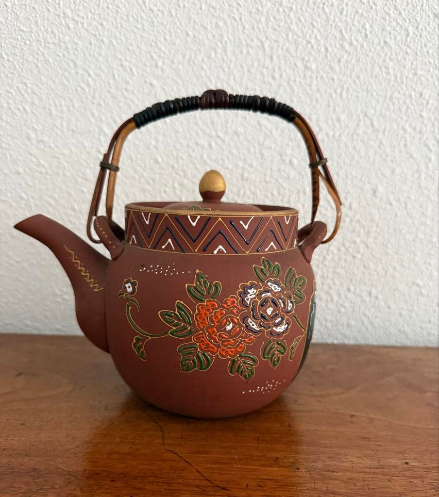 Vintage Japanse theepot met bloemmotief en bamboe handvat, Ophalen of Verzenden