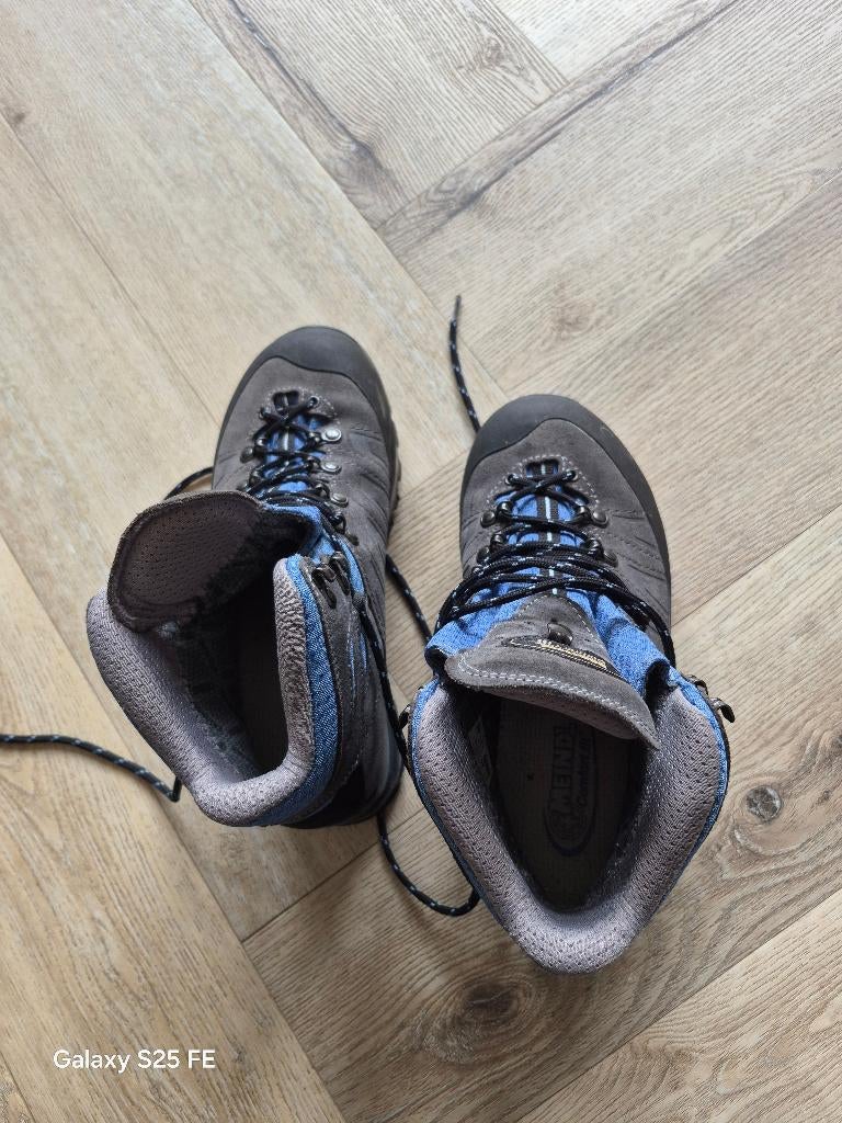 Wandelschoenen, Ophalen, Zo goed als nieuw, Schoenen