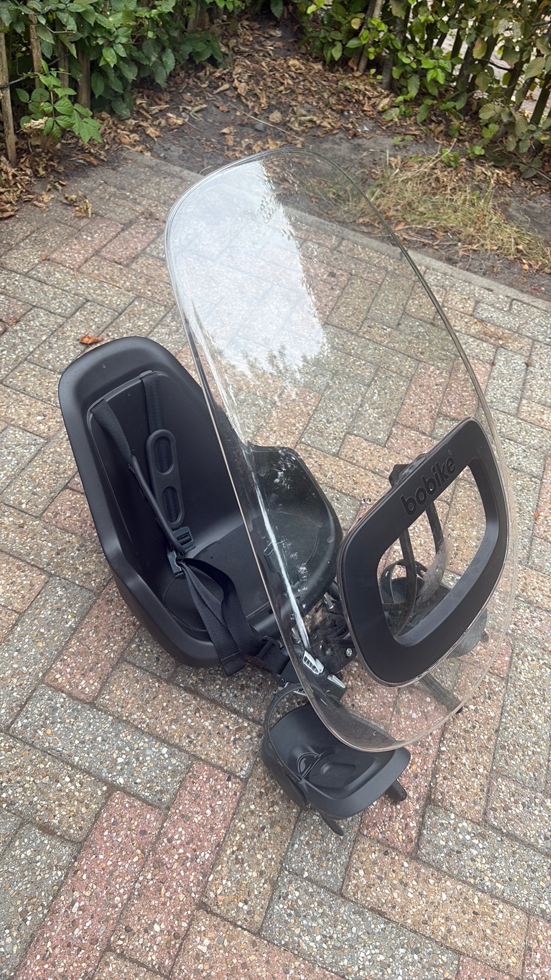 Bobike fiets stoeltje met windscherm en voetsteuntjes., Ophalen, Voetsteuntjes, Voorzitje, Zo goed als nieuw