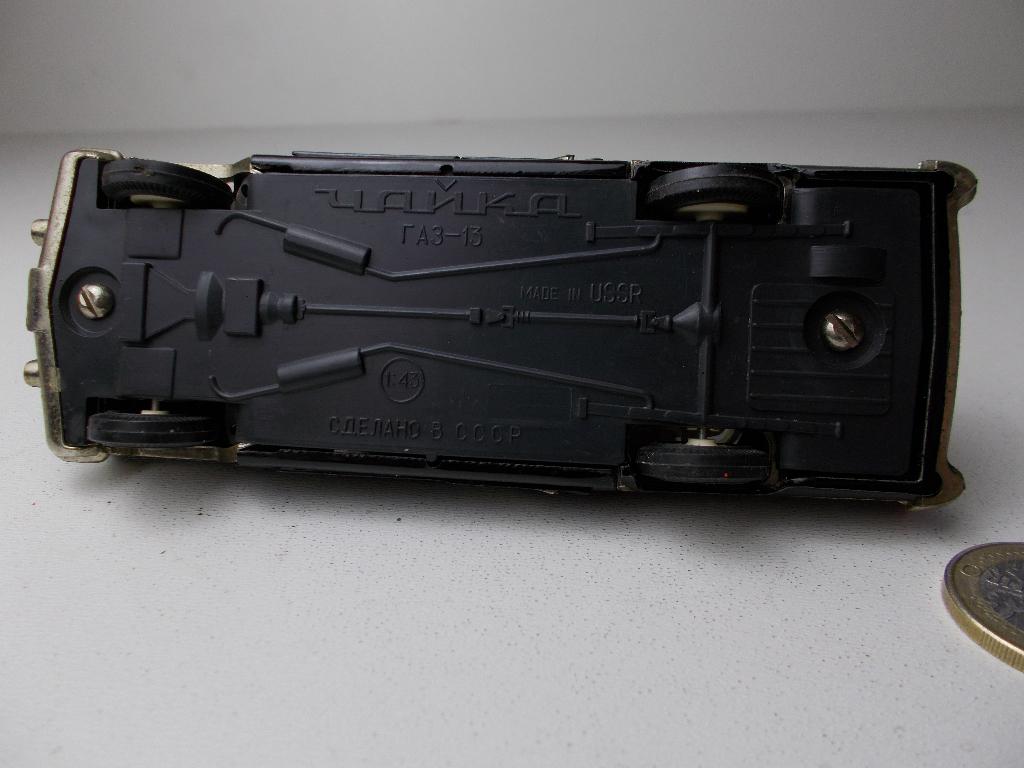 Vintage USSR (Sovjet Unie) PERSONENWAGEN I.g.st. Schaal 1:43, Ophalen of Verzenden, Zo goed als nieuw, Auto, Overige merken