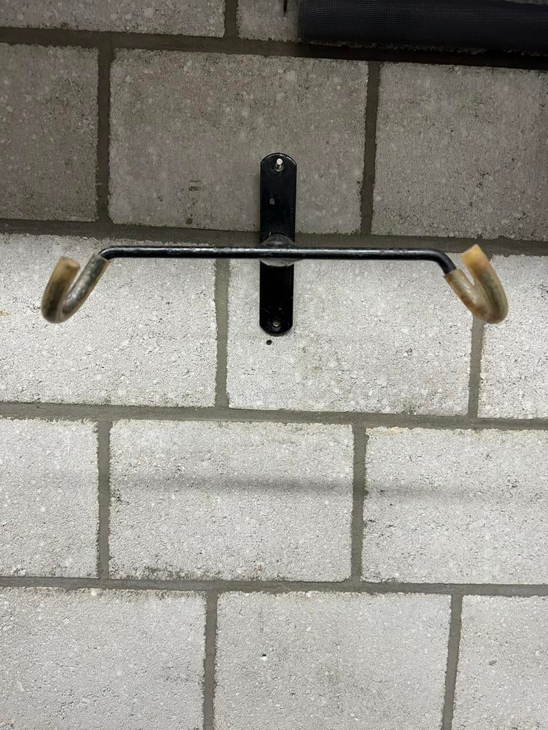Wandbeugel voor sport fiets, Ophalen of Verzenden, Gebruikt