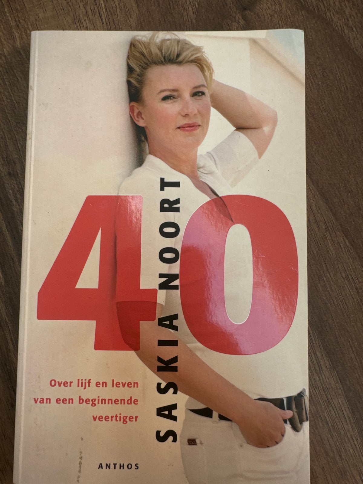 40: Over lijf en leven van een beginnende veertiger, Ophalen of Verzenden, Gelezen, Overige