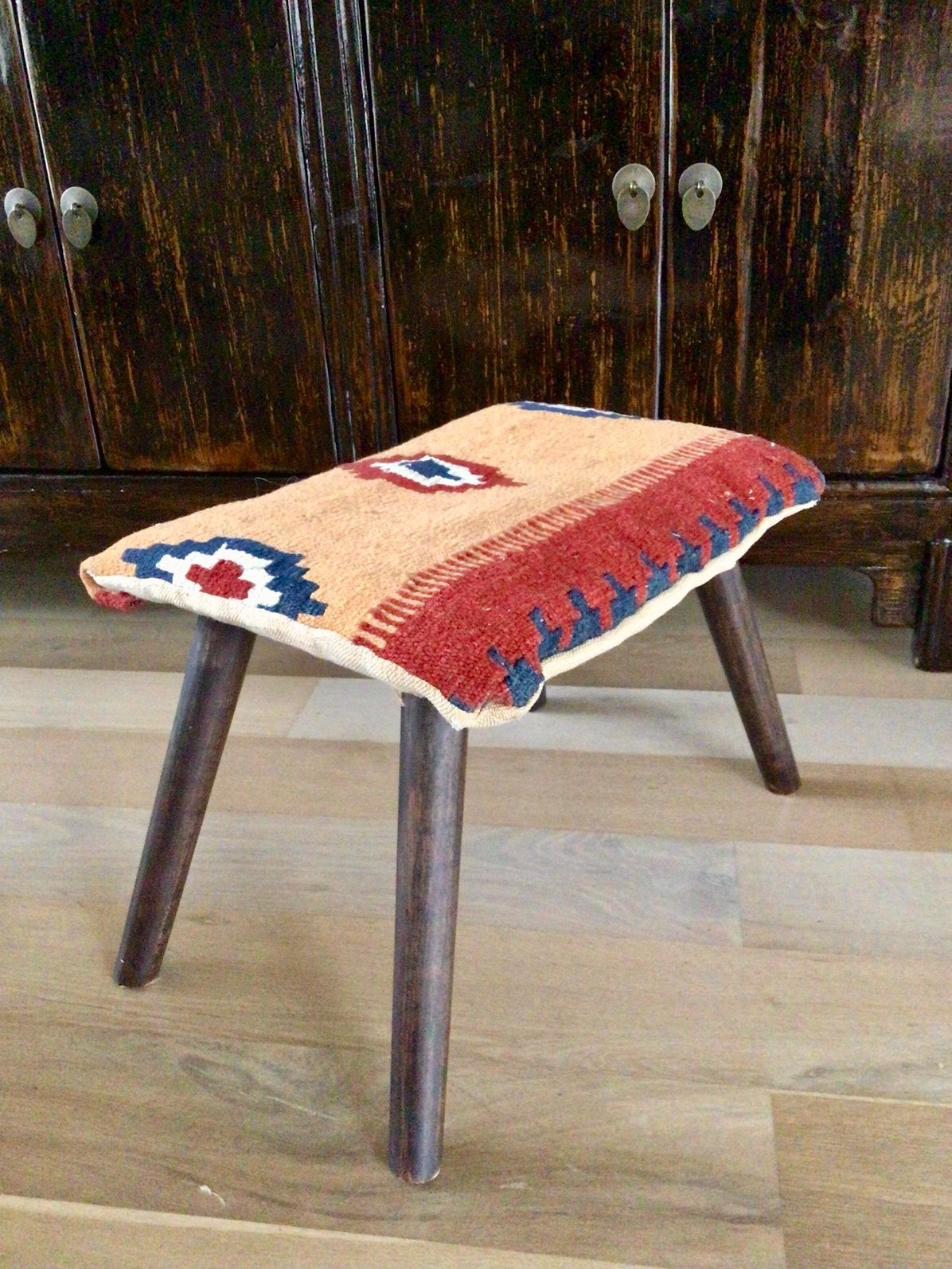 Vintage Hocker bekleed met vintage kelim, Ophalen of Verzenden
