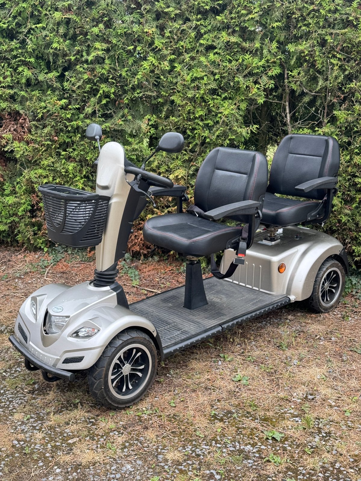Duo scootmobiel Vermeiren Limo in goede staat, Ophalen, Zo goed als nieuw, 16 km/u of meer, 46 km of meer
