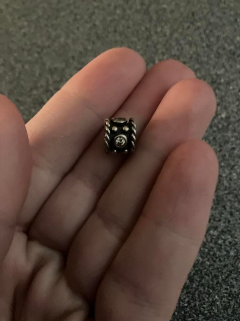 Pandora bedel 'rol' 790221cz met witte zirkonia, Verzenden, Pandora, Zo goed als nieuw, 1 bedel