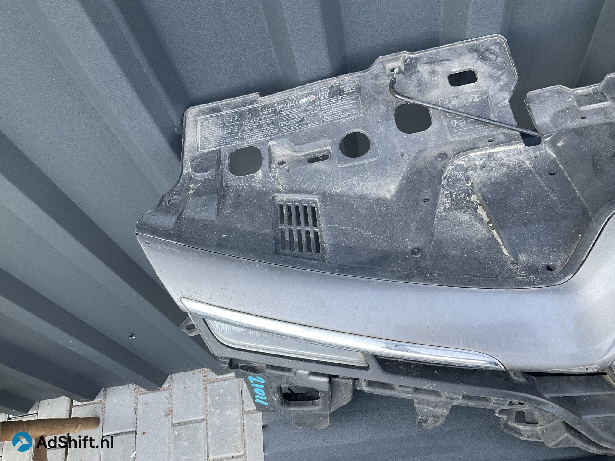 Bumper grill Renault CLIO 4 628101467R LED RE-21011, Auto-onderdelen, Carrosserie en Plaatwerk