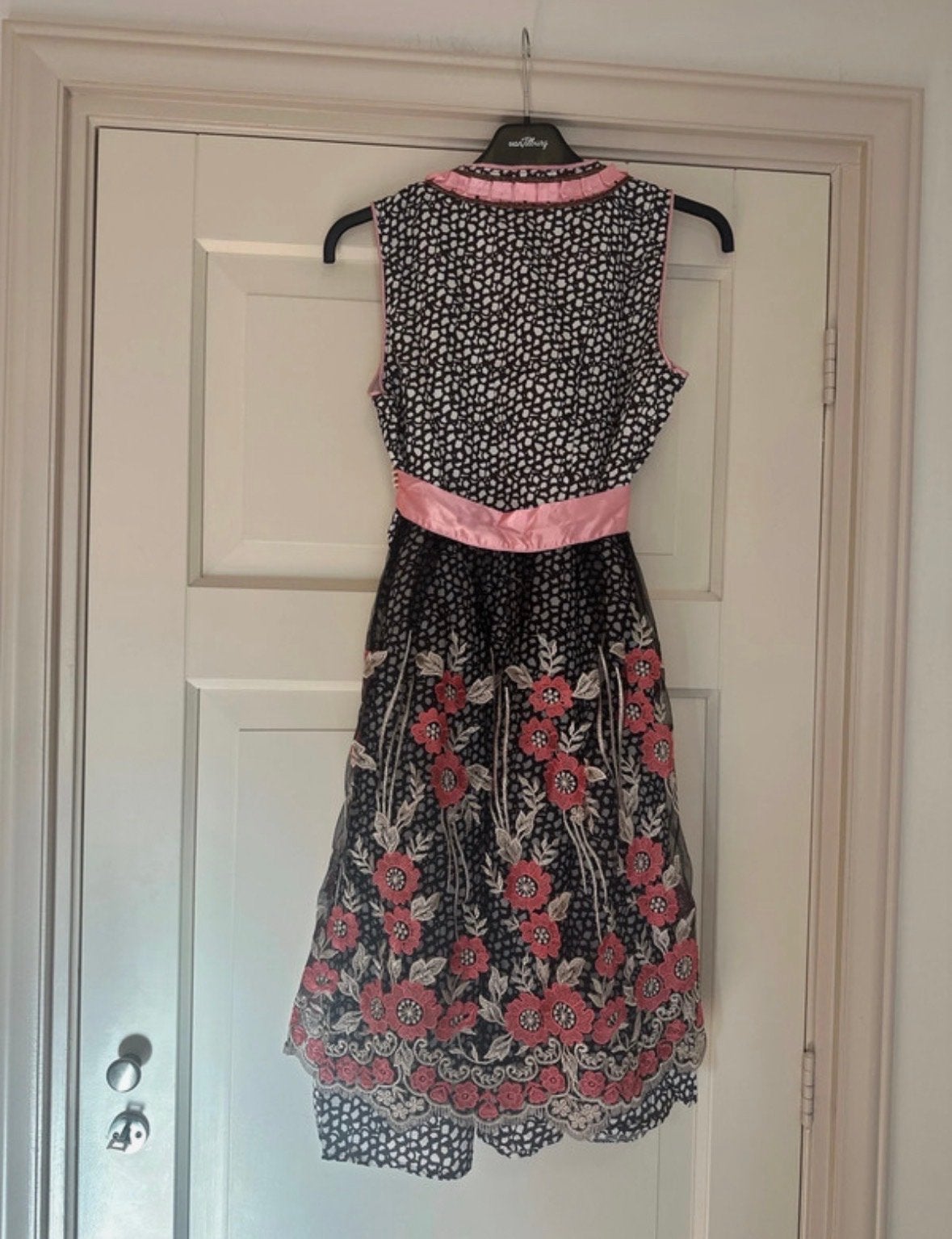 Prachtige Oktoberfest jurk - Maat XS - Nieuwstaat, Ophalen of Verzenden, Nieuw, Maat 34 (XS) of kleiner, Meerkleurig