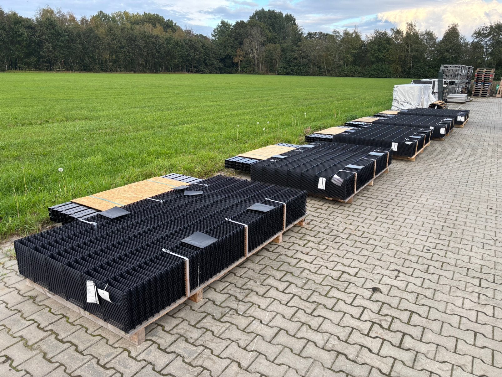 Dubbelstaaf hekwerk 6/5/6 met palen nieuw, Ophalen, Nieuw, IJzer, Dubbelstaafmat hekwerk