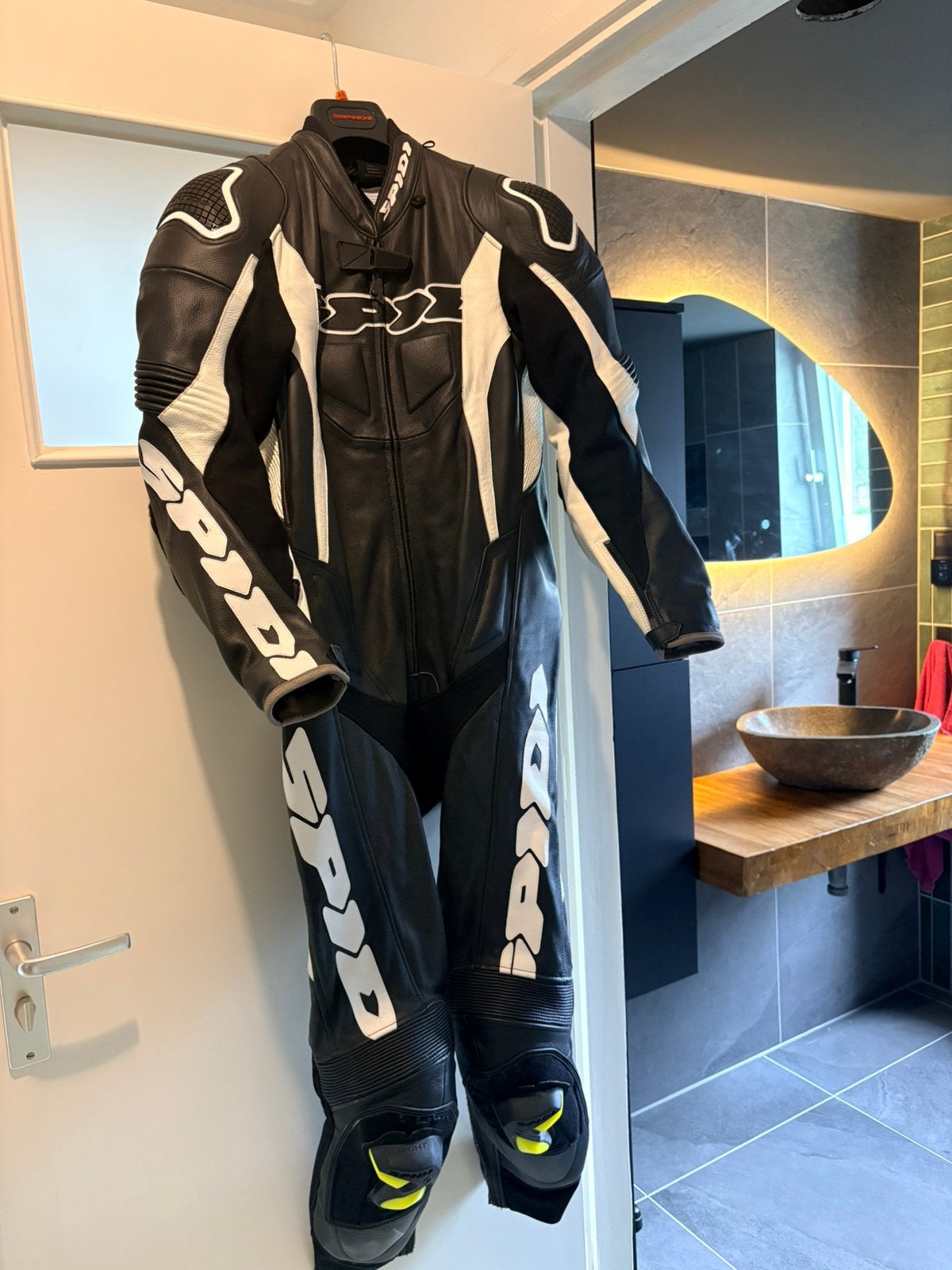 Nieuw vol leren track suite pak Spidi mt 48, Motoren, Kleding | Motorkleding, Ophalen, Nieuw zonder kaartje, Kinderen, Combipak