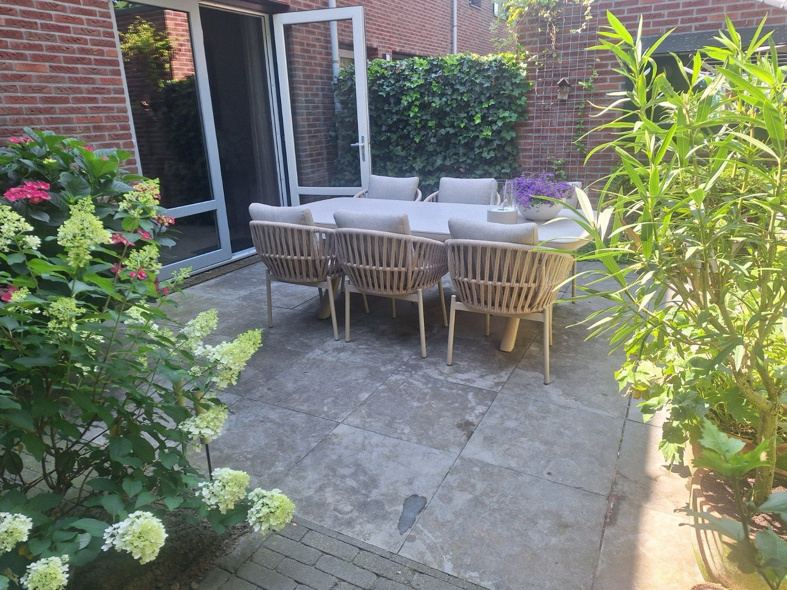 Natuurstenen tegels 60x60 cm - 49 stuks (beschadigd), Doe-het-zelf en Verbouw, Ophalen