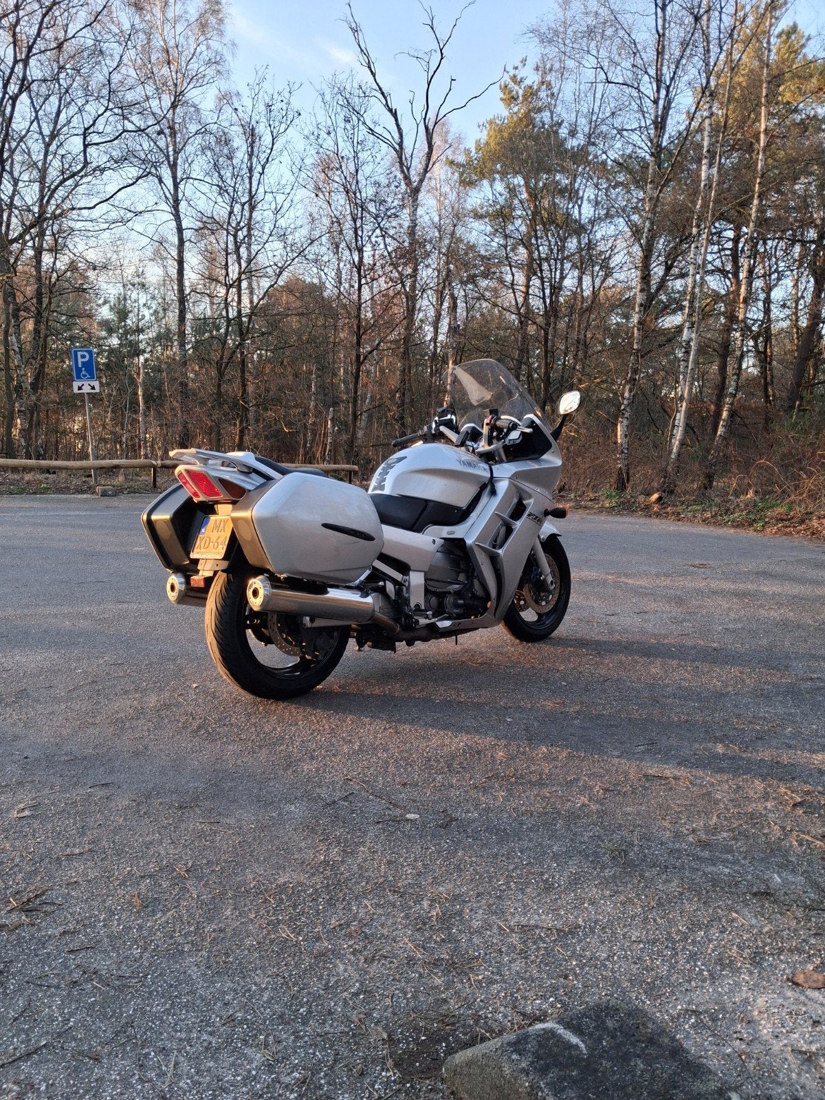 FJR 1300, Motoren, Cardan-aandrijving, 4 cilinders, Motorrijbewijs A, Gebruikt