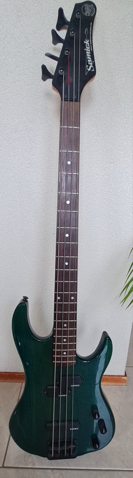 Samick Artist Series basgitaar - Groen, Ophalen, Gebruikt, Elektrisch