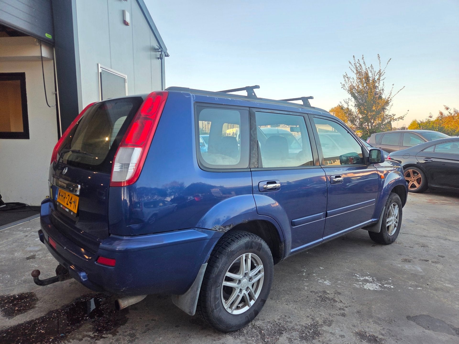 Nissan X-Trail 2.5 Elegance 4X4, Auto's, 4 cilinders, 2000 kg, Blauw, Bedrijf