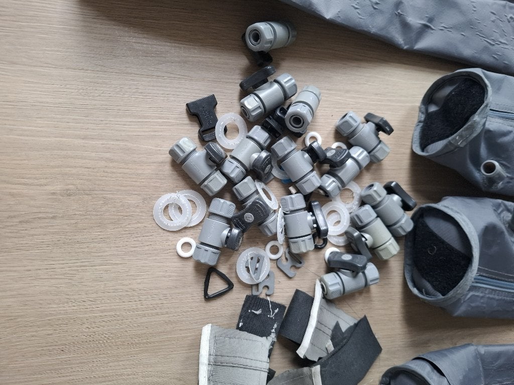 Airtubes voor opblaastent, Ophalen, Zo goed als nieuw