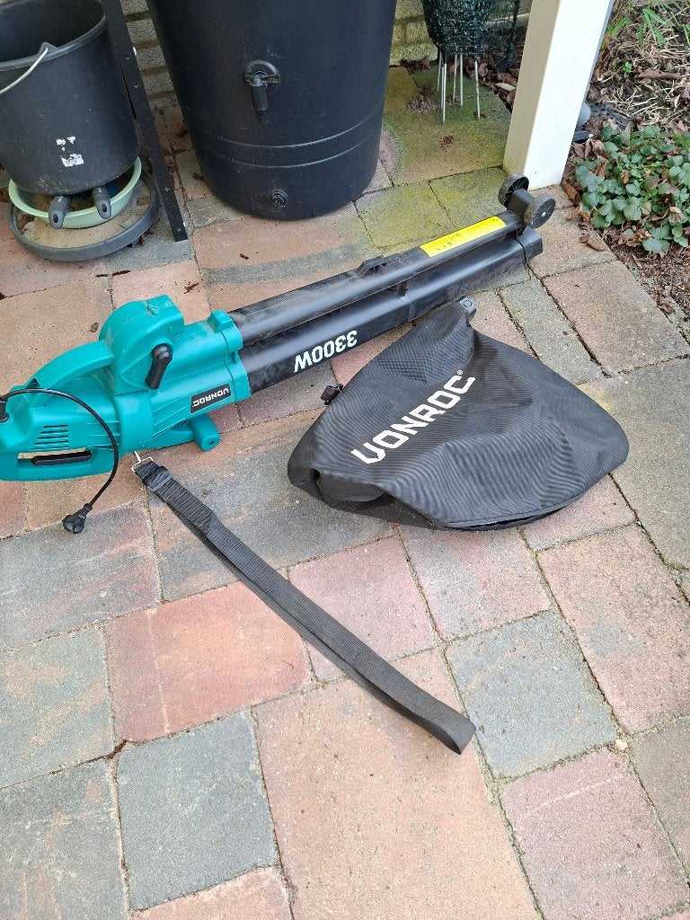 Bladblazer, slechts 1x gebruikt, Tuin en Terras, Handgedragen, Zo goed als nieuw, Met opvangzak, Elektrisch