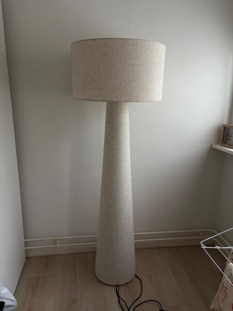 Vloerlamp pandia kwantum, Huis en Inrichting, Lampen | Vloerlampen, Ophalen, Zo goed als nieuw, 150 tot 200 cm