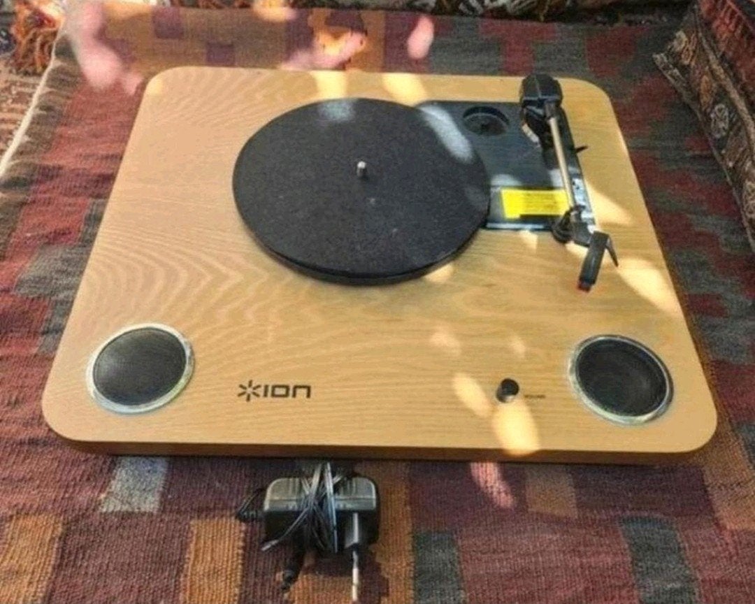 Ion Max LP Platenspeler van Hout
Goedwerkende Platenspeler m, Ophalen of Verzenden, Gebruikt, Overige merken