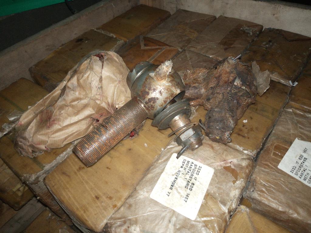 Spoorstangkogel Daf YA 328 incl. rubber (ruime voorraad) NOS, Ophalen of Verzenden, Landmacht, Nederland