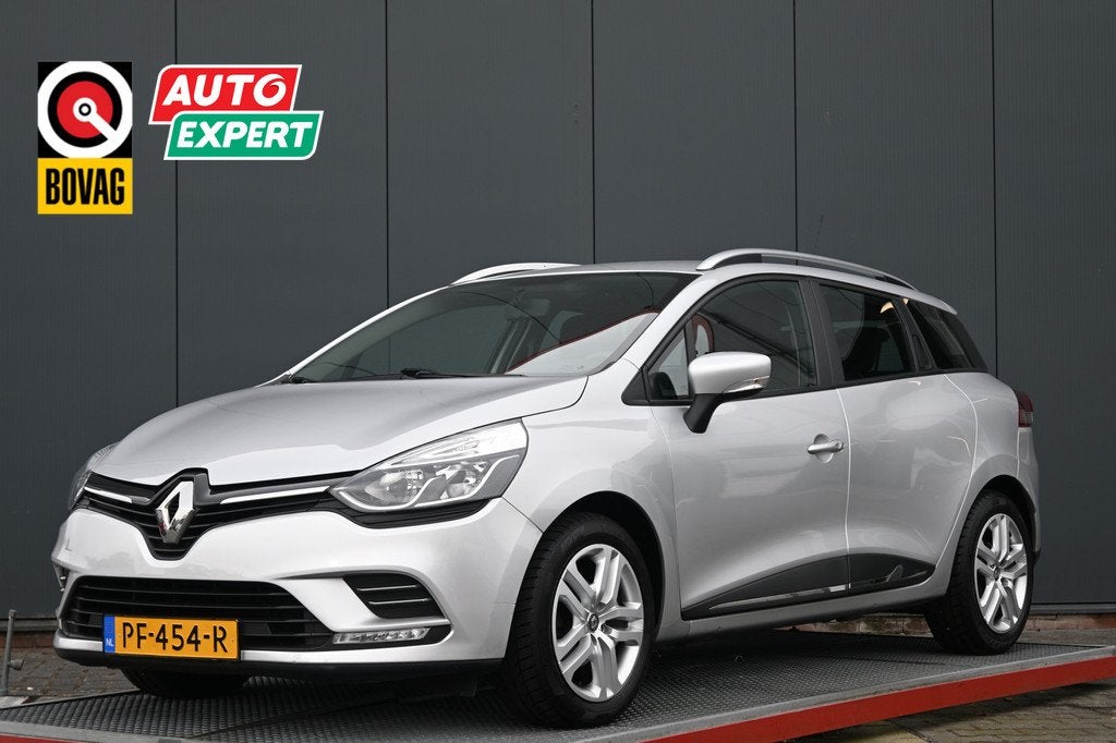 Renault Clio Estate 0.9 TCe Zen trekhaak (bj 2017), Voorwielaandrijving, 898 cc, Gebruikt, 580 kg