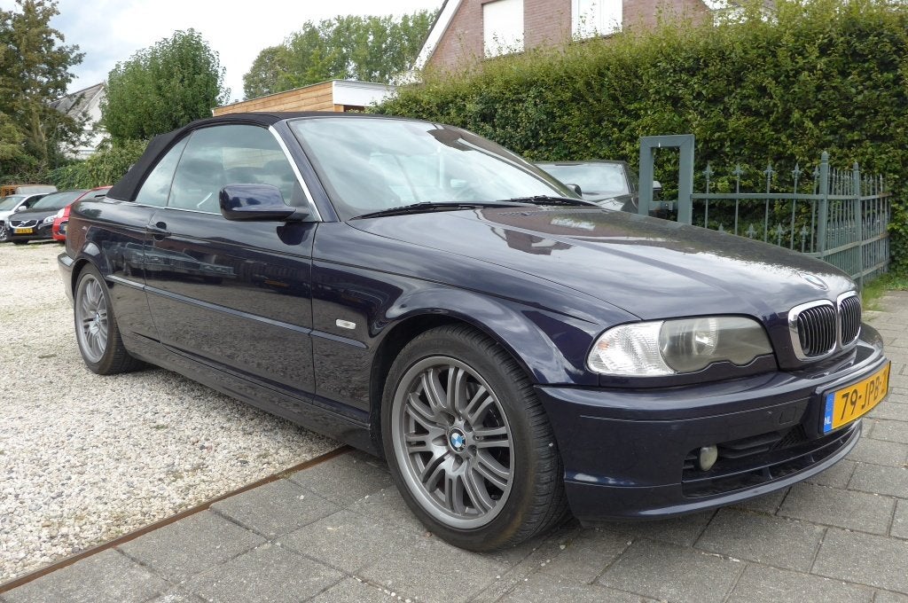 BMW 3 Serie Cabrio 323Ci Executive Sportinterieur (bj 2000), Auto's, Automaat, 2494 cc, Cabriolet, Leder