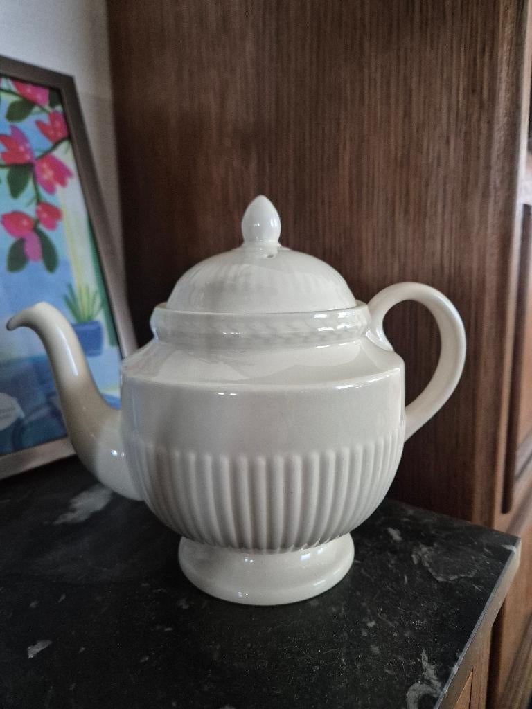 Wedgwood Edme theepot, Huis en Inrichting, Overige typen, Ophalen of Verzenden, Zo goed als nieuw, Wedgwood