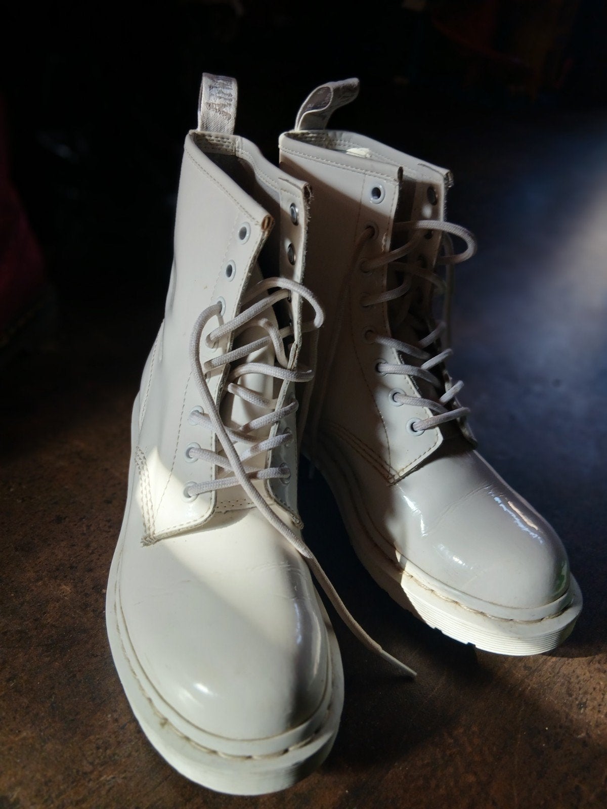 Dr. Martens mono white wit maat 39, Kleding | Dames, Wit, Lage of Enkellaarzen, Ophalen of Verzenden, Dr. Martens