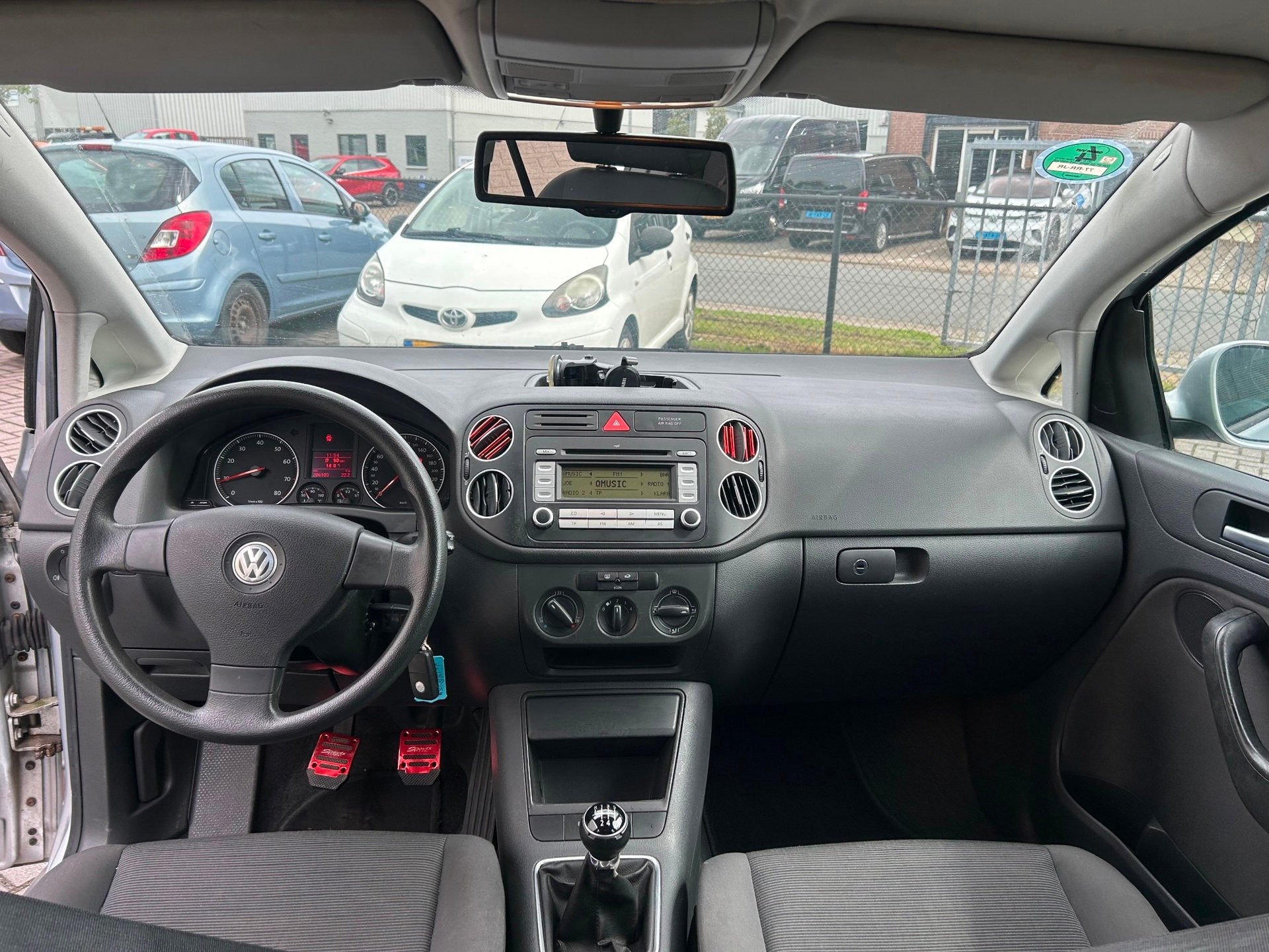 Volkswagen Golf Plus 1.6 FSI Comfortline Business | AIRCO |, Stof, Gebruikt, 4 cilinders, 116 pk