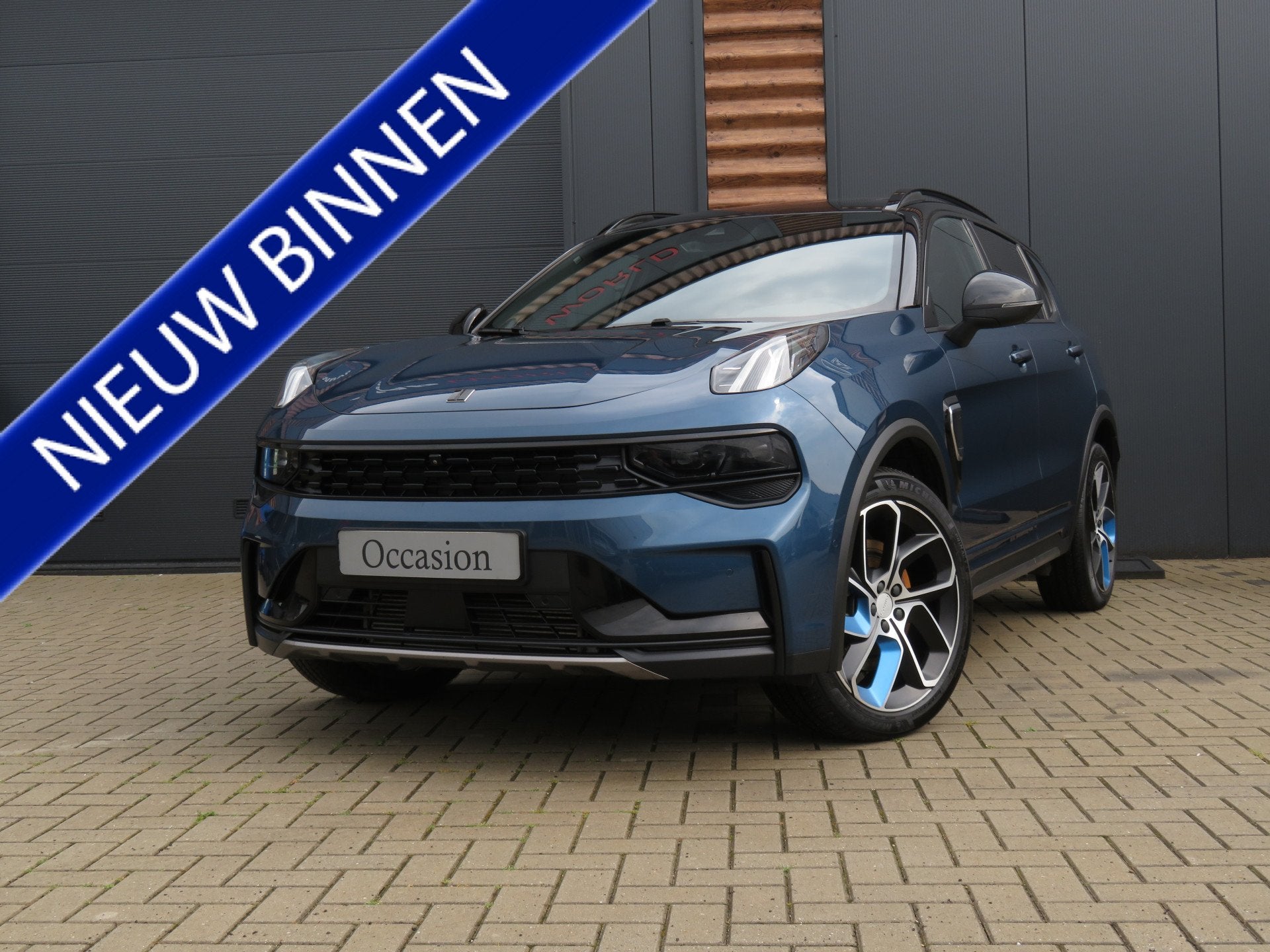 Lynk & Co 01 1.5 Black Pack Airco ACC Cr-control 360-Camara, Auto's, Adaptive Cruise Control, Plug-in hybride, Bedrijf, 1854 kg