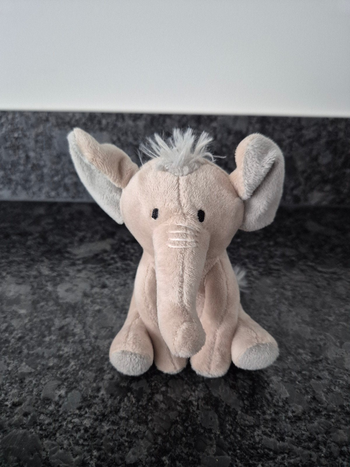 Jonny Lambert ( gewoon zoals je bent) - Knuffel Olifant, Ophalen of Verzenden, Zo goed als nieuw, Olifant