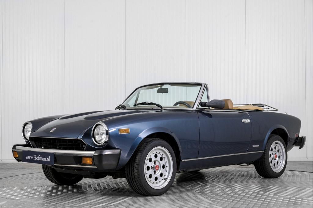 Fiat 124 Spider Pininfarina 2000 Volumex opgebouwd, Auto's, 4 cilinders, Cabriolet, Blauw, Bedrijf