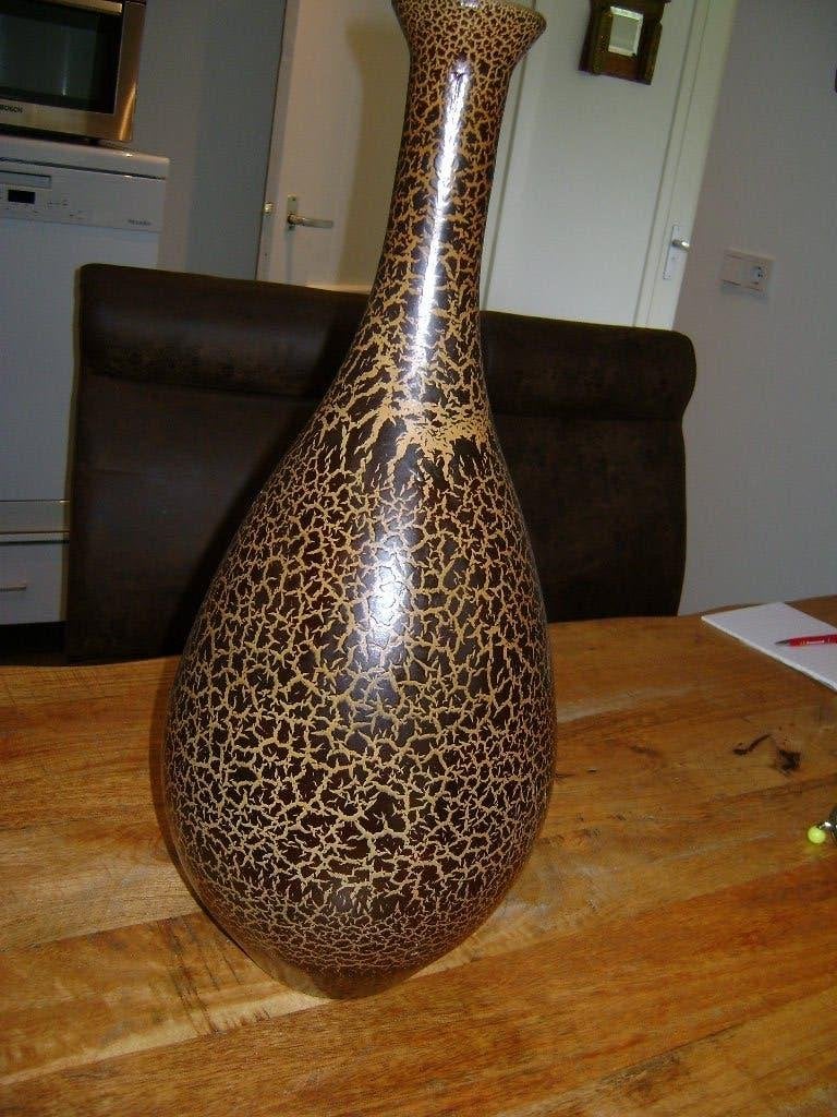 Te koop: glazen vaas uitgevoerd in panterprint, Ophalen, Gebruikt, Overige kleuren, 52 cm