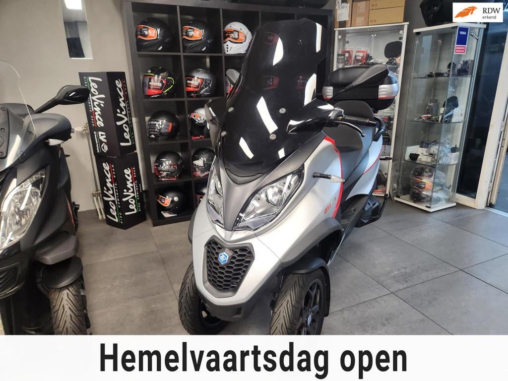 Piaggio MP3 500 HPE SPORT ADVANCED 2022 AKRAPOVIC RIJKLAAR, Bedrijf, Overig, Mauritslaan, 110
6161HZ  GELEEN, NL, Info@motorstorelimburg.nl