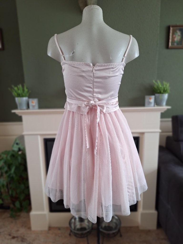 Nieuw met kaartje Rinascimento zacht roze droom jurk S 36, Verzenden, Rinascimento, Nieuw, Knielengte