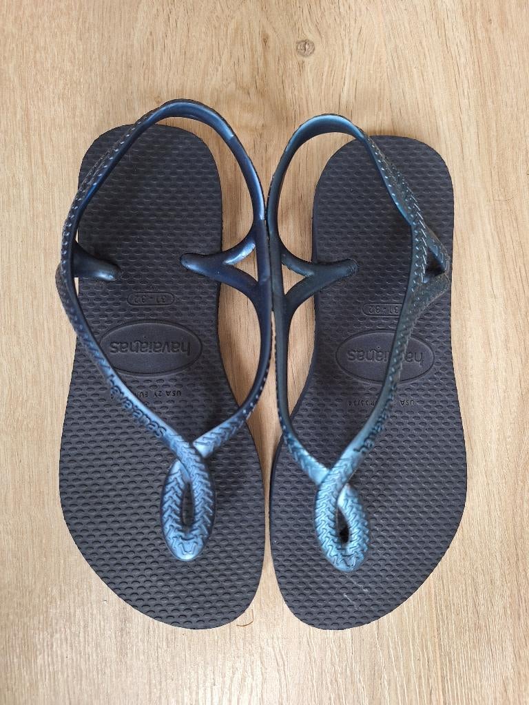 Havaianas 31 32 33 34, Kinderen en Baby's, Kinderkleding | Schoenen en Sokken, Meisje, Overige typen, Ophalen of Verzenden, Zo goed als nieuw