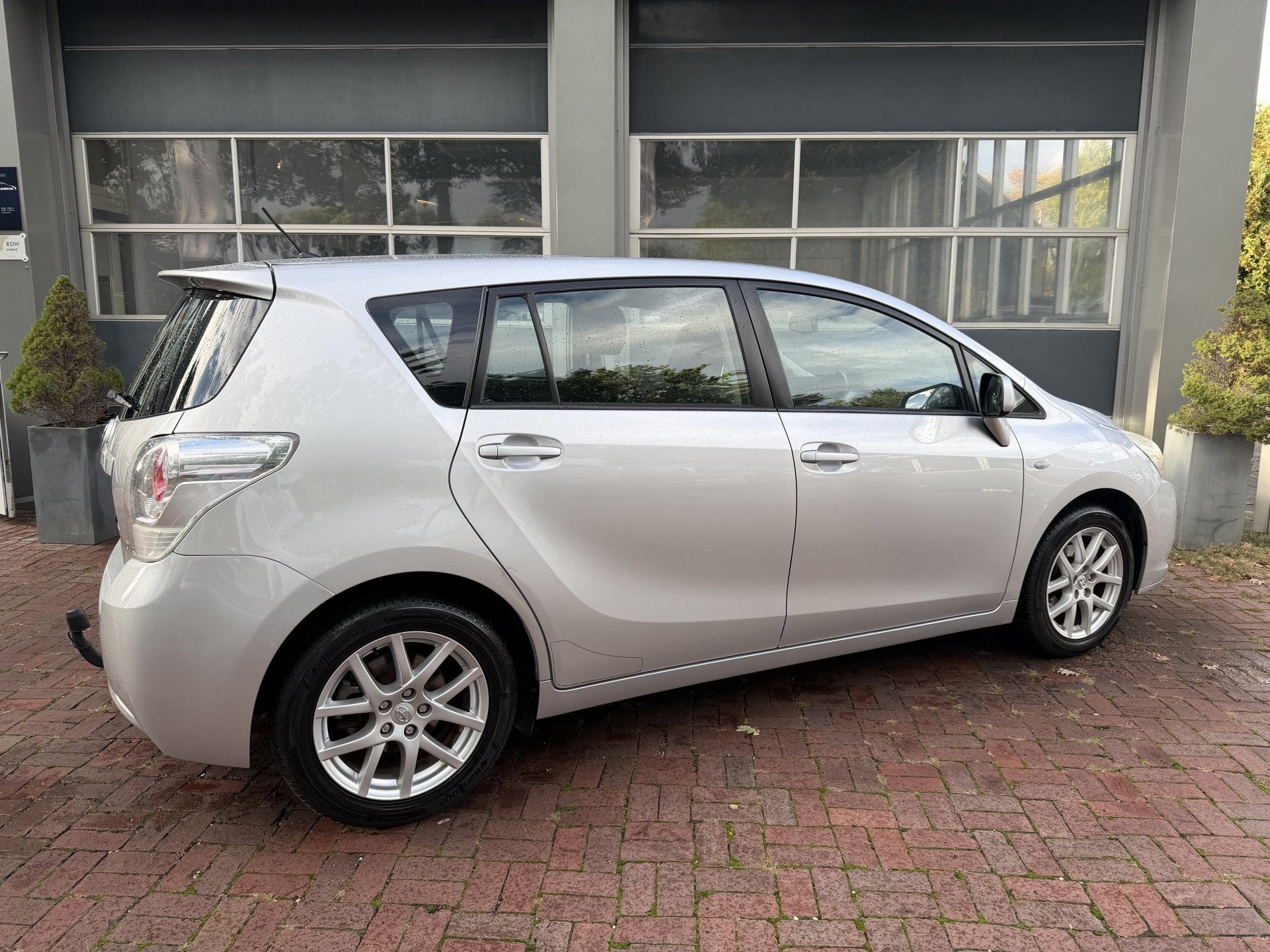 Toyota Verso 1.8 VVT-i Aspiration 7p. Bj 2009 Dealer onderho, Dealer onderhouden, Gebruikt, 4 cilinders, 7 stoelen