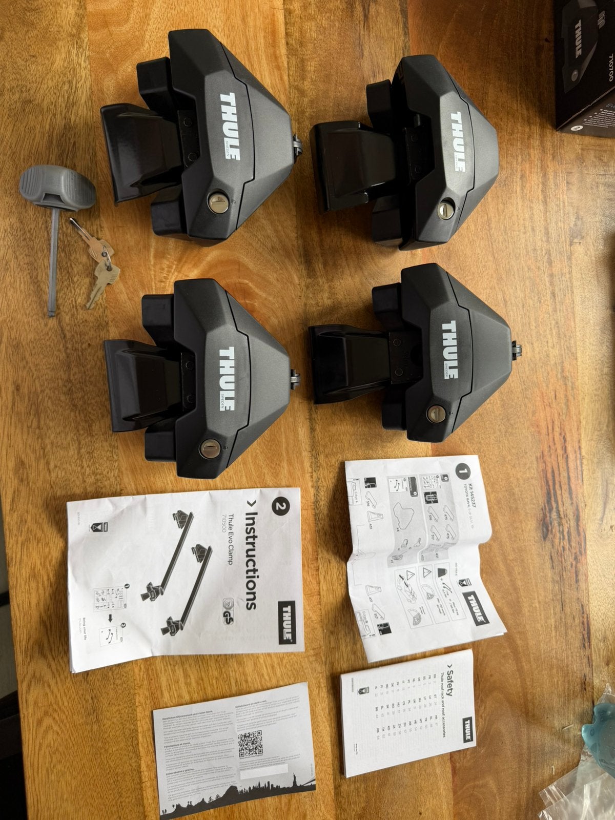 Thule Evo Clamp 710500, Thule Sweden AB Borggatan 5 SE-335 73 Hillerstorp Zweden, Nieuw, Ophalen of Verzenden, Thule