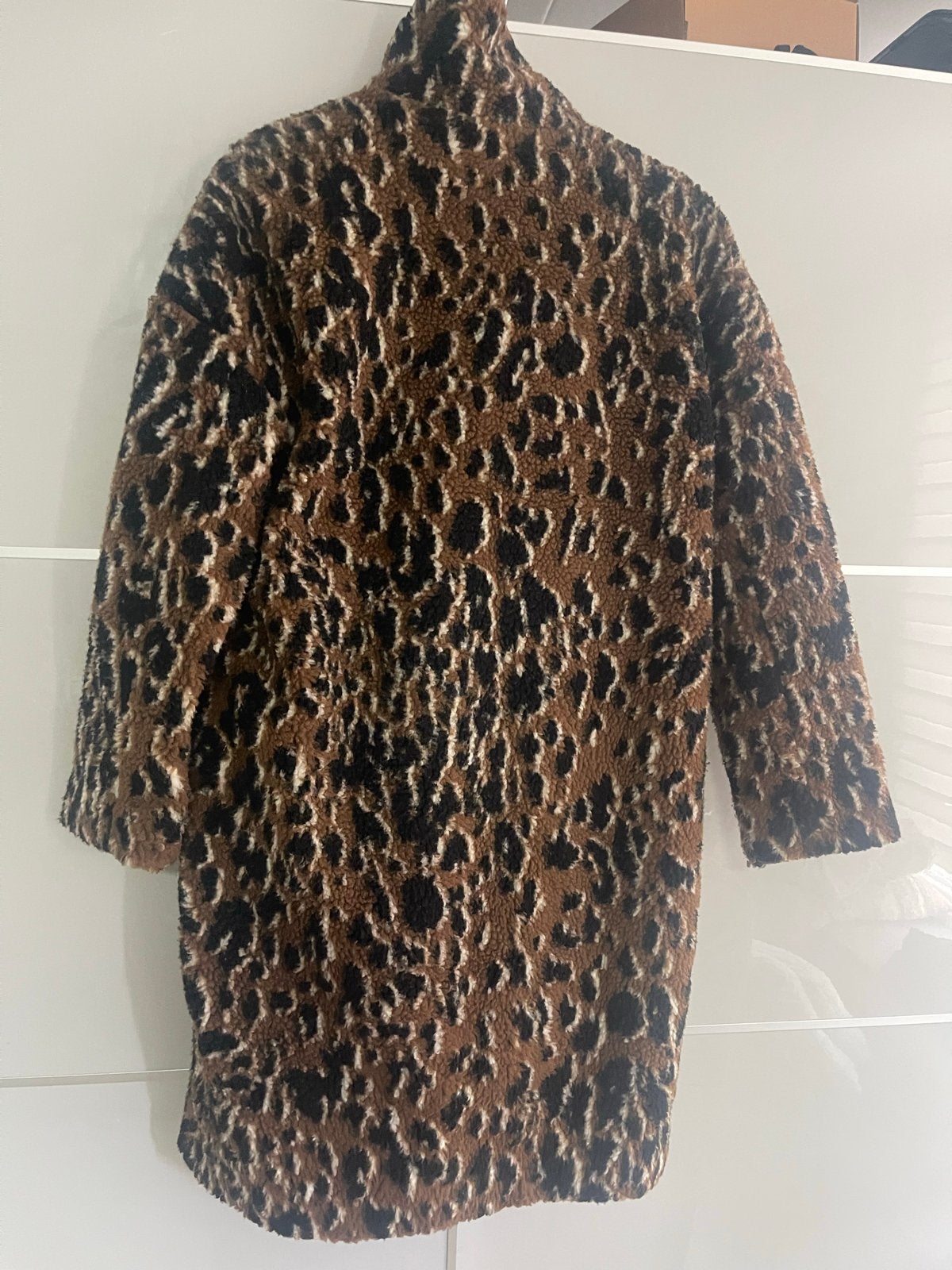 Nieuwe Minimum jas met luipaardprint - Maat M, Kleding | Dames, Jassen | Winter, Ophalen of Verzenden, Nieuw, Maat 38/40 (M), Bruin