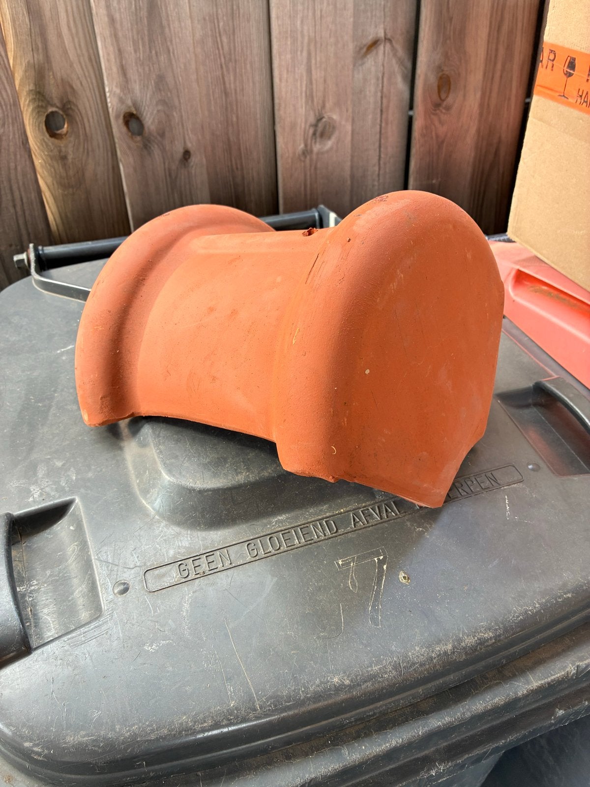 Nieuwe OVH terracotta eind nokvorst, Doe-het-zelf en Verbouw, Ophalen, Steen of Klei, Nieuw, Minder dan 5 m²