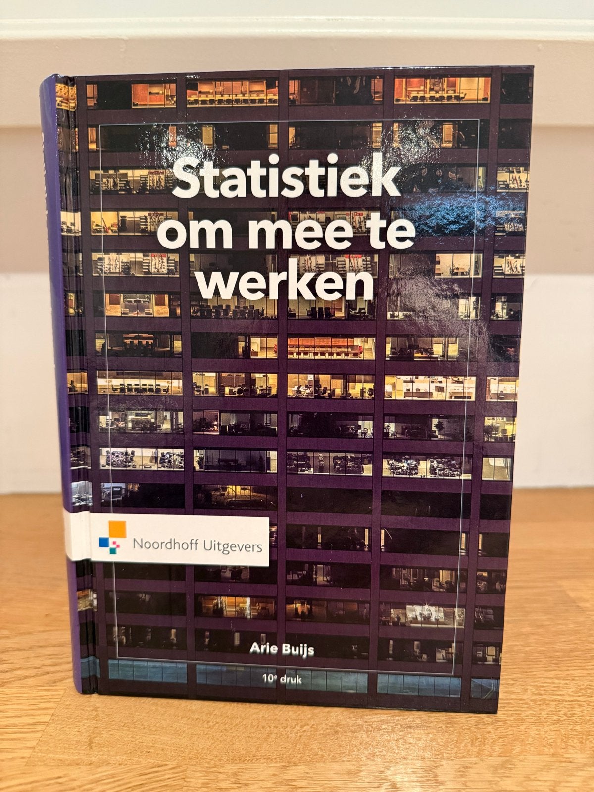 Statistiek om mee te werken - Arie Buijs (10e druk), Ophalen of Verzenden, Beta, Zo goed als nieuw, HBO
