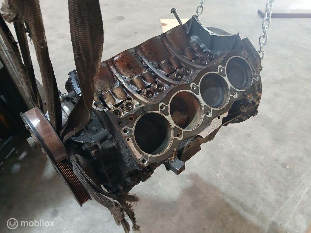 4.0 V8 Motorblok Land Rover Discovery 2 P38 Motor Onder Blok, Land Rover, Ophalen of Verzenden, Gebruikt, Land Rover