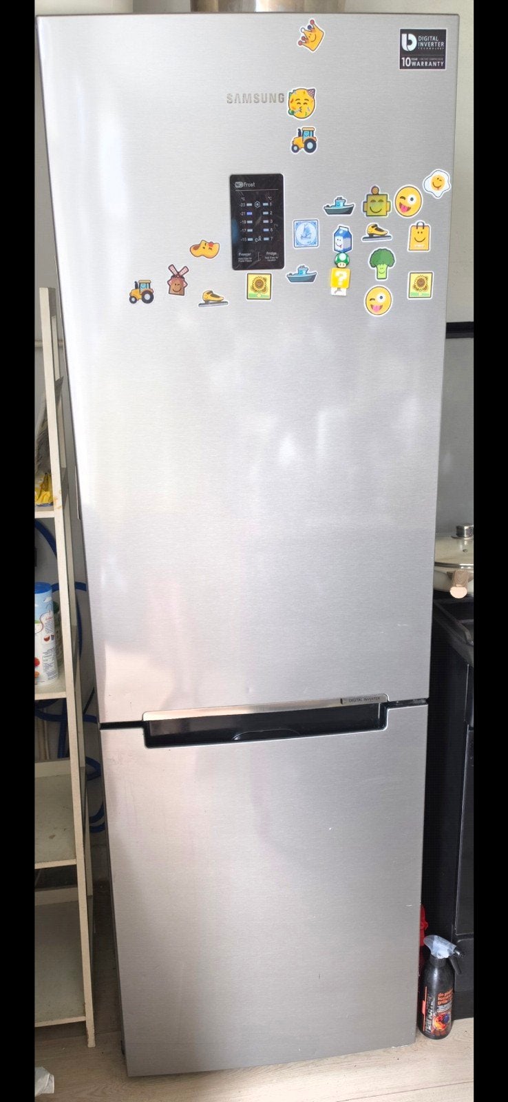 Samsung Koel-vriescombinatie - Zilver - No Frost, 200 liter of meer, 60 cm of meer, Met aparte vriezer, Zo goed als nieuw
