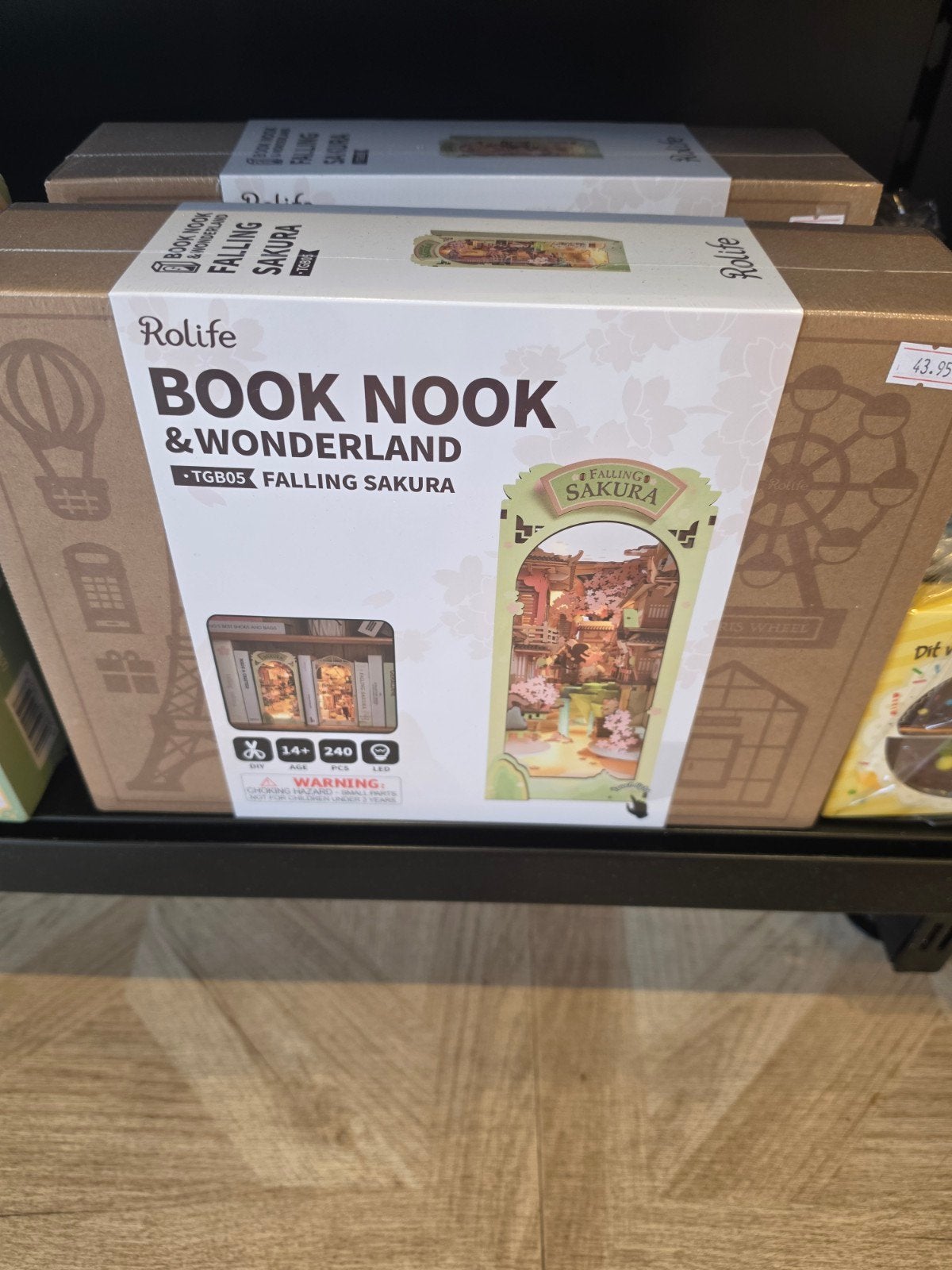 Rolife Book Nook & Wonderland TGB05 Falling Sakura, Hobby en Vrije tijd, Ophalen of Verzenden, Nieuw