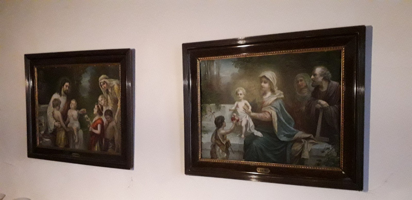 Religieuze schilderijen, Ophalen
