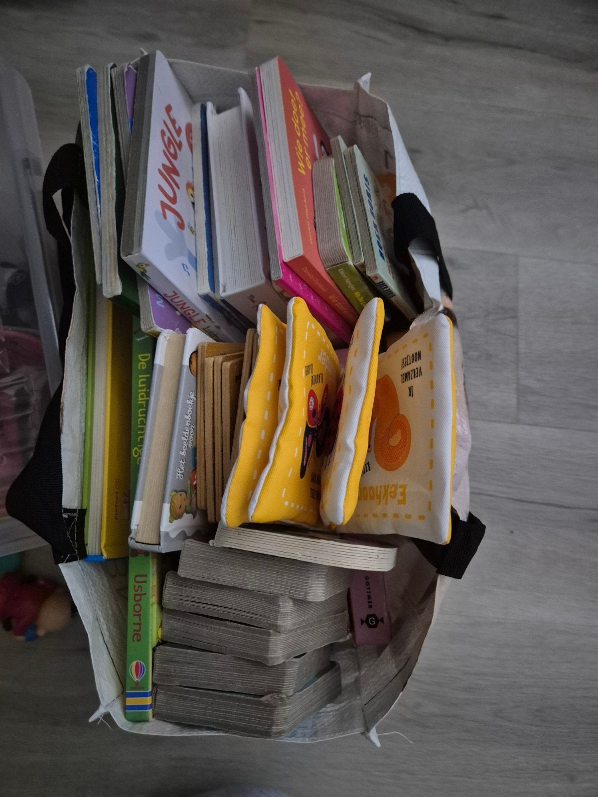 Grote partij kinderboeken (zie foto's), Ophalen of Verzenden, Gelezen, Uitklap-, Voel- of Ontdekboek, 1 tot 2 jaar