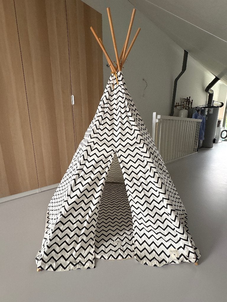 Tipi-tent  Nobidinoz, Ophalen, Gebruikt
