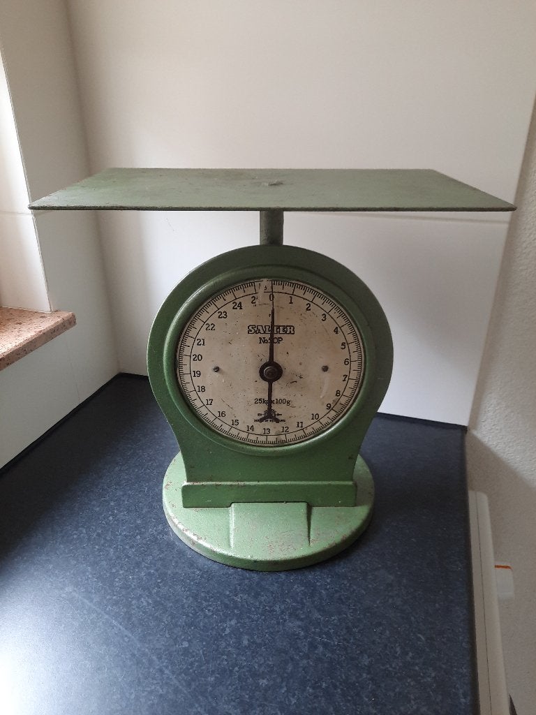 Antieke industriële weegschaal ( J64 ), Ophalen